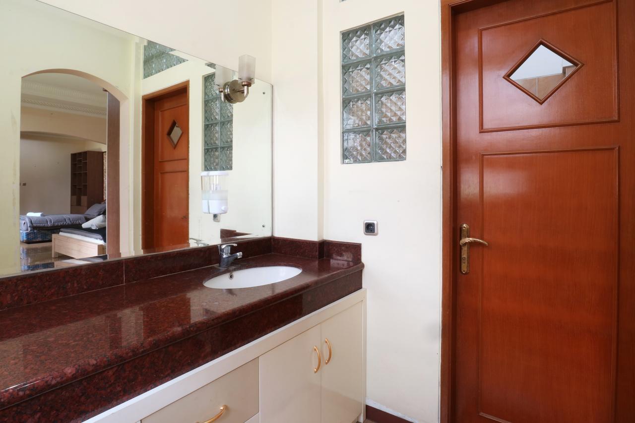 Maharani Guesthouse Tebet Syariah Τζακάρτα Εξωτερικό φωτογραφία